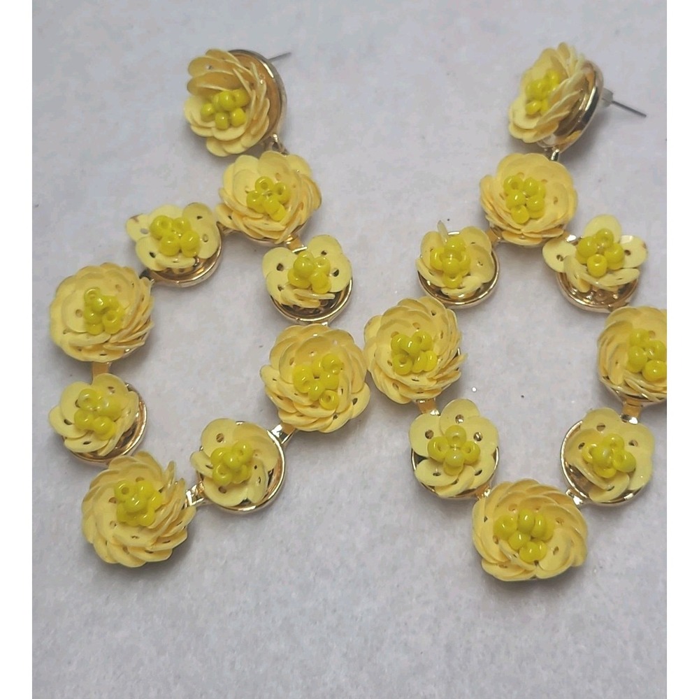 Earrings Yellow Flowers 9 Per Earring Summer Happy